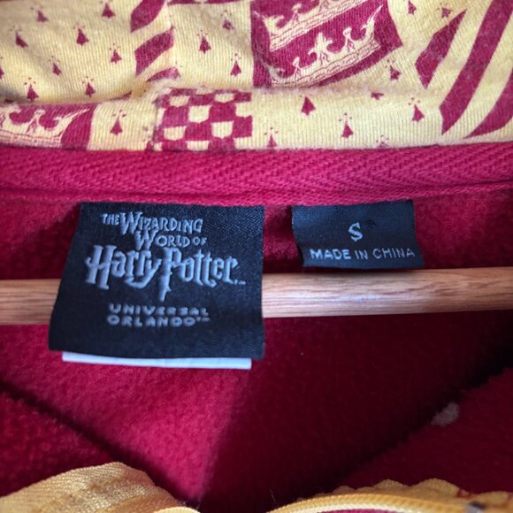 Harry Potter Men's Gryffindor Full Zip Hoodie Size Small EUC - Picture 4 of 10